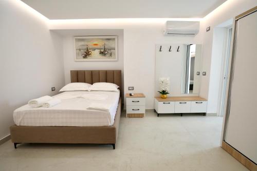 Dashaj Rooms 301