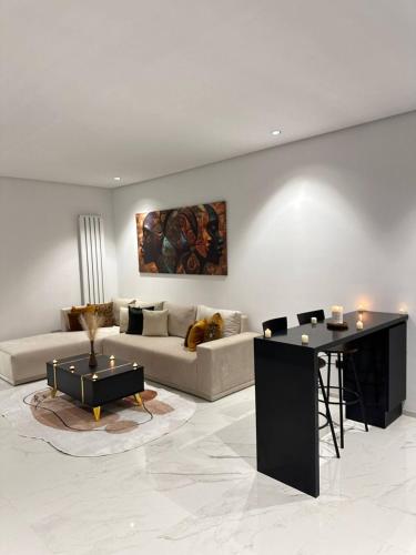 Absolute Comfort in a Luxury Residence, Soukra