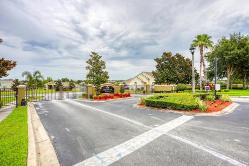 Home in gated community w/private heated pool, air hockey, tennis, clubhouse photo 32