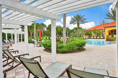 610 Beautiful 5BR Single-Story W Pool in Resort photo 5