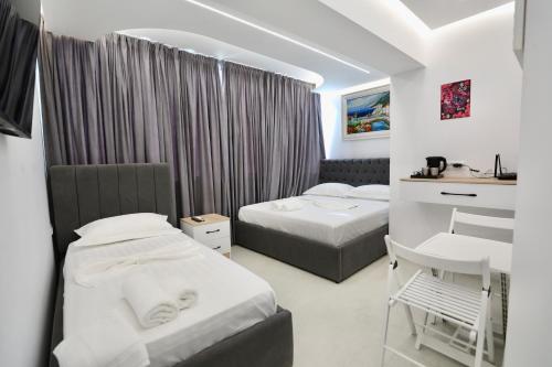 Dashaj Rooms 303
