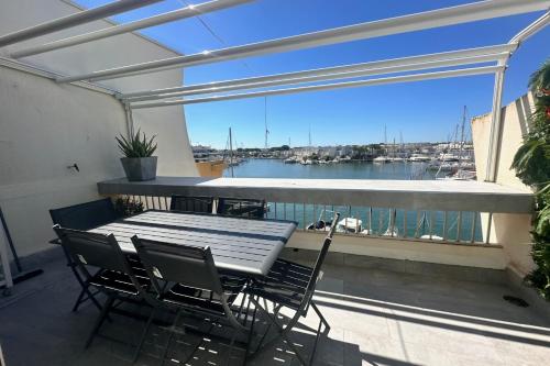 Le Plaisancier - Appartement Terrasse Vue sur le Port de Plaisance parking
