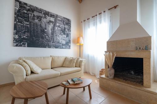 MiNka Boutique Apartment in Gazi near Kerameikos Metro Central Athens