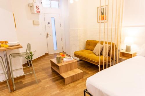 Stylish Studio I AC I Plaza Merced 2min I Center