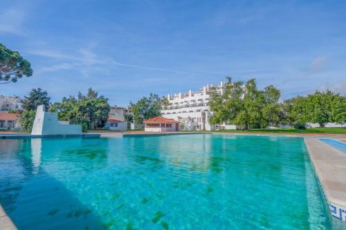 Oura Beach Vibes Studio by Ricardo