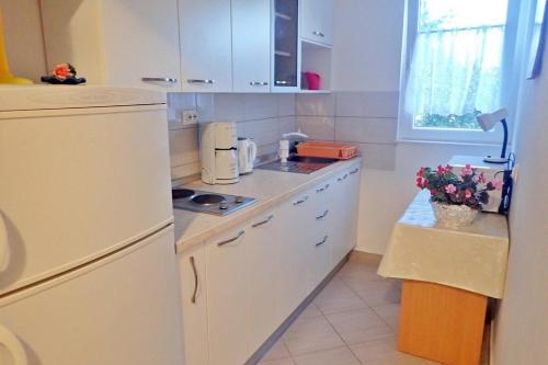 Apartments by the sea Starigrad, Paklenica - 25355