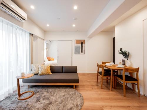 Dash Living Shinjuku Sanchome SYFORME