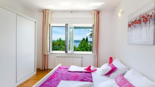 Beautiful Villa Ana with sea view in Crikvenica