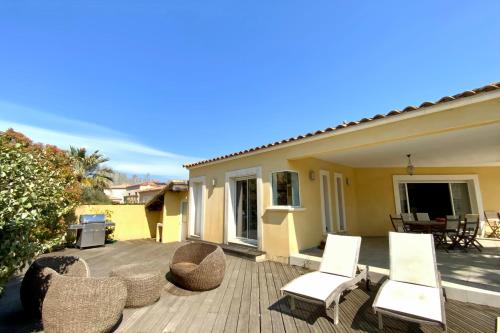 Villa Yoléa avec piscine privée au Grau du Roi Vacances de rêve