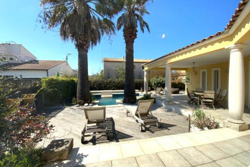 Villa Yoléa avec piscine privée au Grau du Roi Vacances de rêve