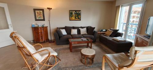 Sea View Apartment in Fréjus