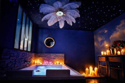 La Suite 7ième ciel étoilé, SPA XXL, Lit sous les étoiles, 5 min centre ville
