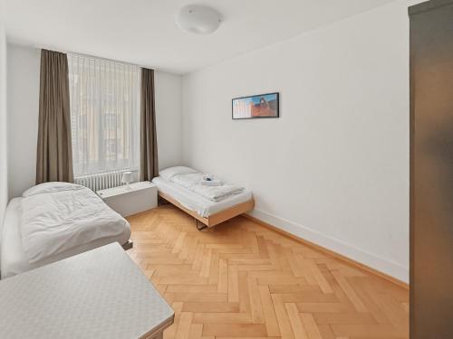2BR near lake - Stardust 11