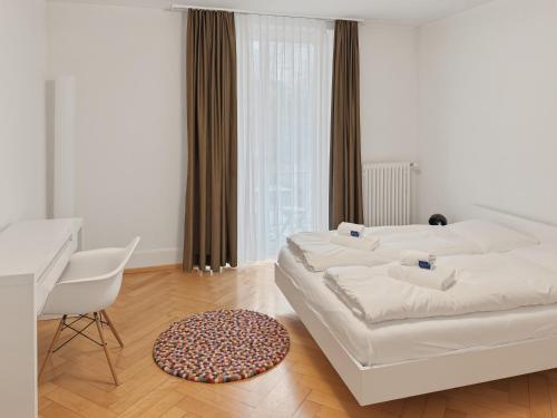 2BR near lake - Stardust 11
