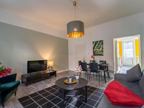 Stylish Apartment for 6 near Vienna International Centre Metro U1