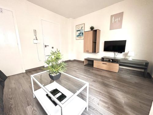 Plaza circular - Más que apartamentos.