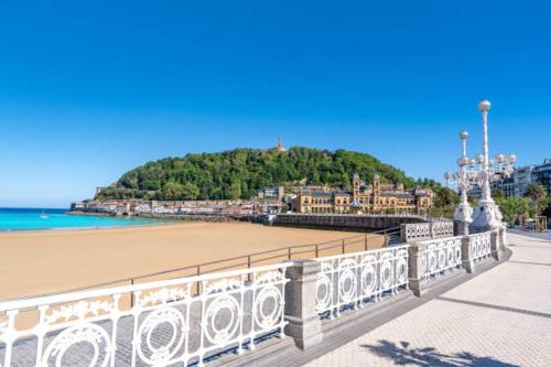 MARINA CONFORT -KONTXA BEACH- San Sebastián