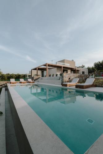 KOZER Luxury Villa Petra