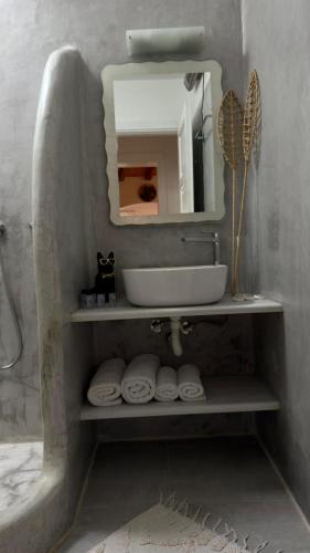 Dimelal Cycladic Home Heart of Mykonos Town