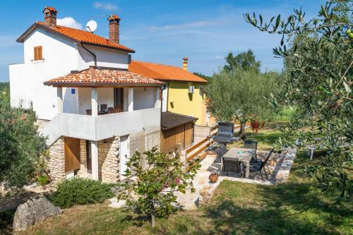 Green retreat in Gornji Picudo