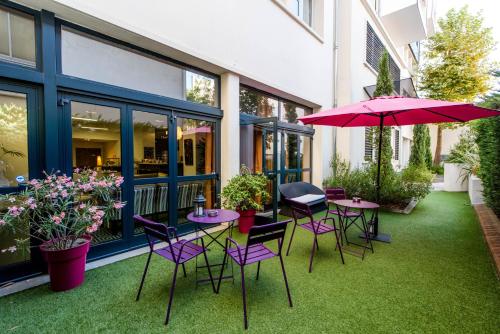 Κήπος έξω από το Privilège Appart Hôtel Saint Exupéry