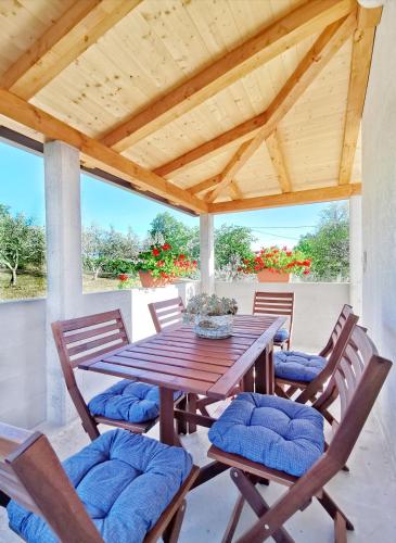 Green retreat in Gornji Picudo
