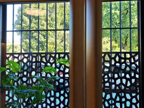 Fadrique Suites 15