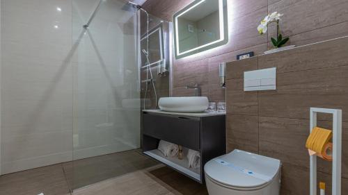 Luxury Villa Sun View with heated pool