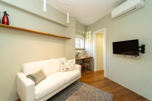 Cozy apartment with AC & wifi