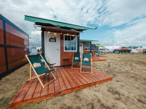 FestVille Glamping Container Rooms