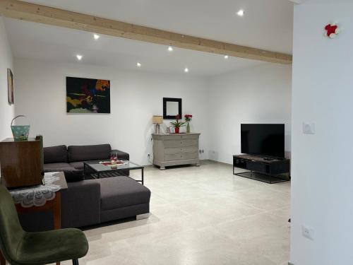 Maison Colmar, spacieuse, accueillante , confortable au calme