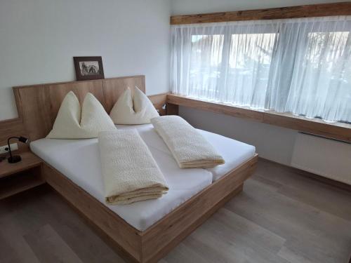 Apart 77