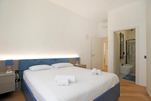 Spacious and cozy flat with two bathroom