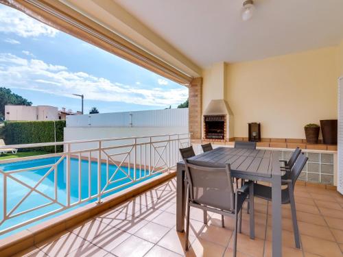 Villa Islandia 4 bedroom with private pool