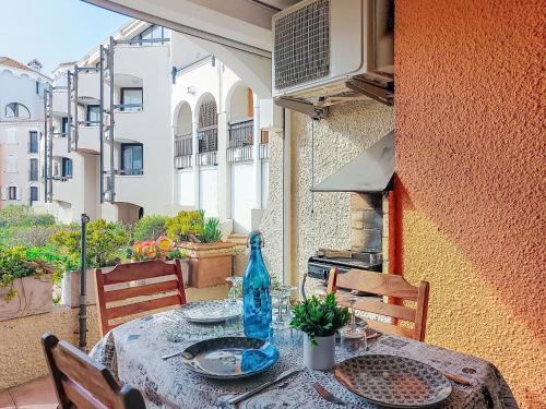 Apartment Dominica-9 by Interhome