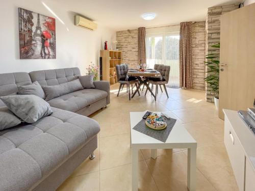 Apartment DaNi by Interhome