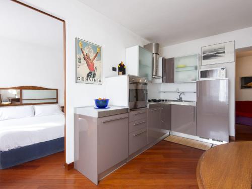 Apartment Solis Lux by Interhome