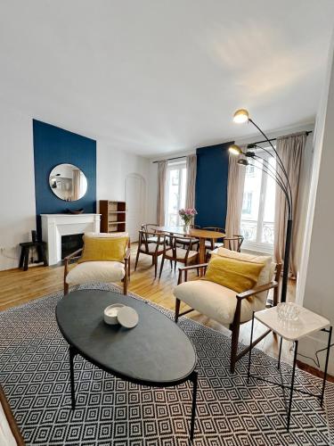 Amazing two bedroom apartment in the heart of Paris