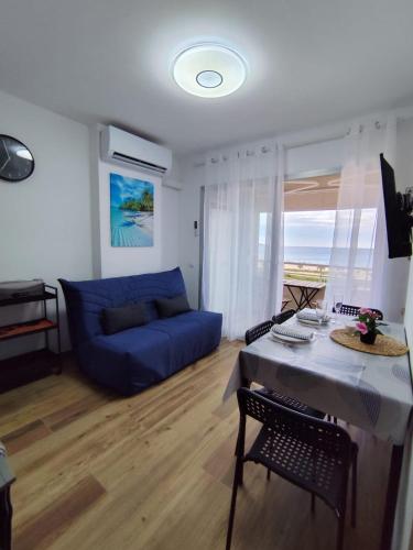 Holidays Beachfront Terrace & Sea Views