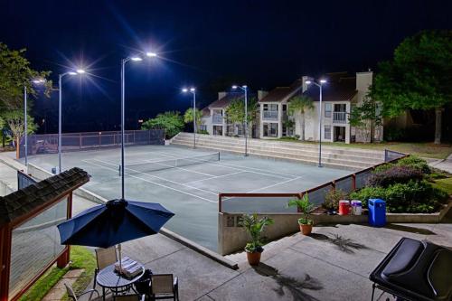 TOPS'L Tides II photo 35