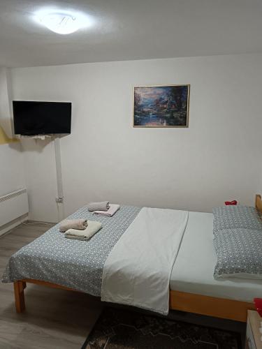 Studio Apartman *** Mara