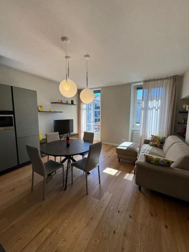 VITTORIO PALACE SUITES City Centre photo 5