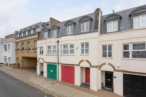 Central Brighton 4BR Home Walk to Station&Seafront photo 46