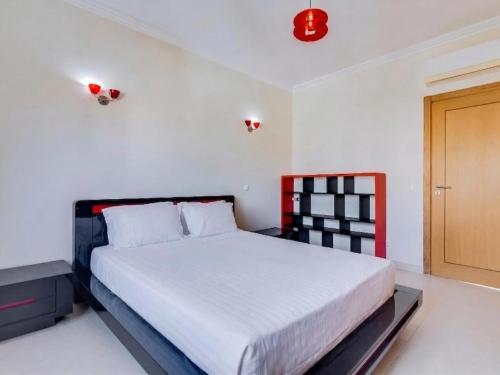 Villa Namora com 4 quartos e piscina privada