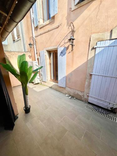 Le Patio des Capucins - Terrasse privée & climatisée - Proche de la cité médiévale