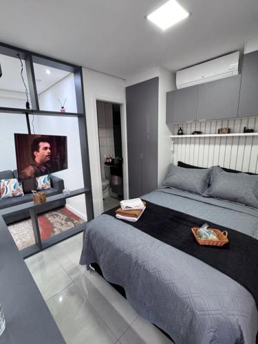 Gallery image of Studio 64 novo bem equipado com ar condicionado, cozinha completa, até 4 pessoas - Centro Mogi in Mogi das Cruzes