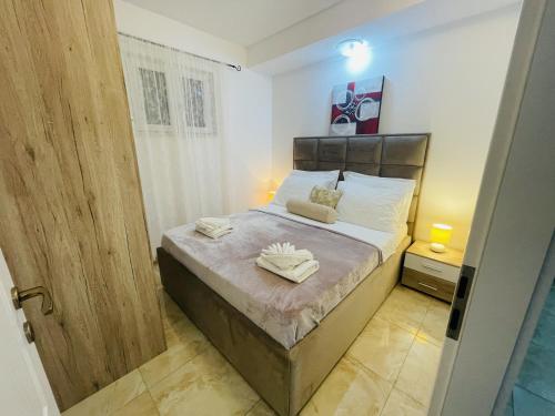 Family friendly house with a swimming pool Zecevo Rtic, Rogoznica - 10307
