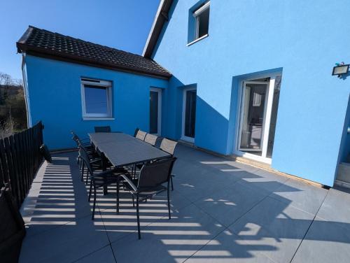 Balkoni atau teres di Blue House
