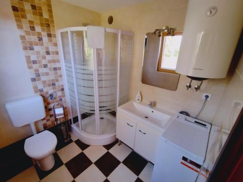 Studio 200 meters from the sea with garden