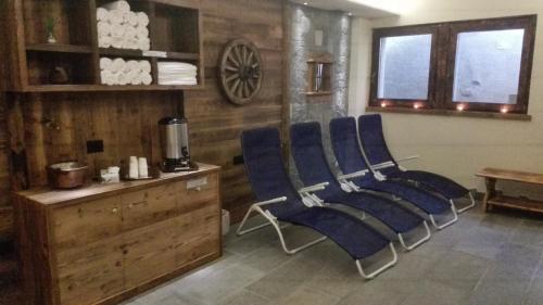 Ruang duduk di Residence Baita Cusini